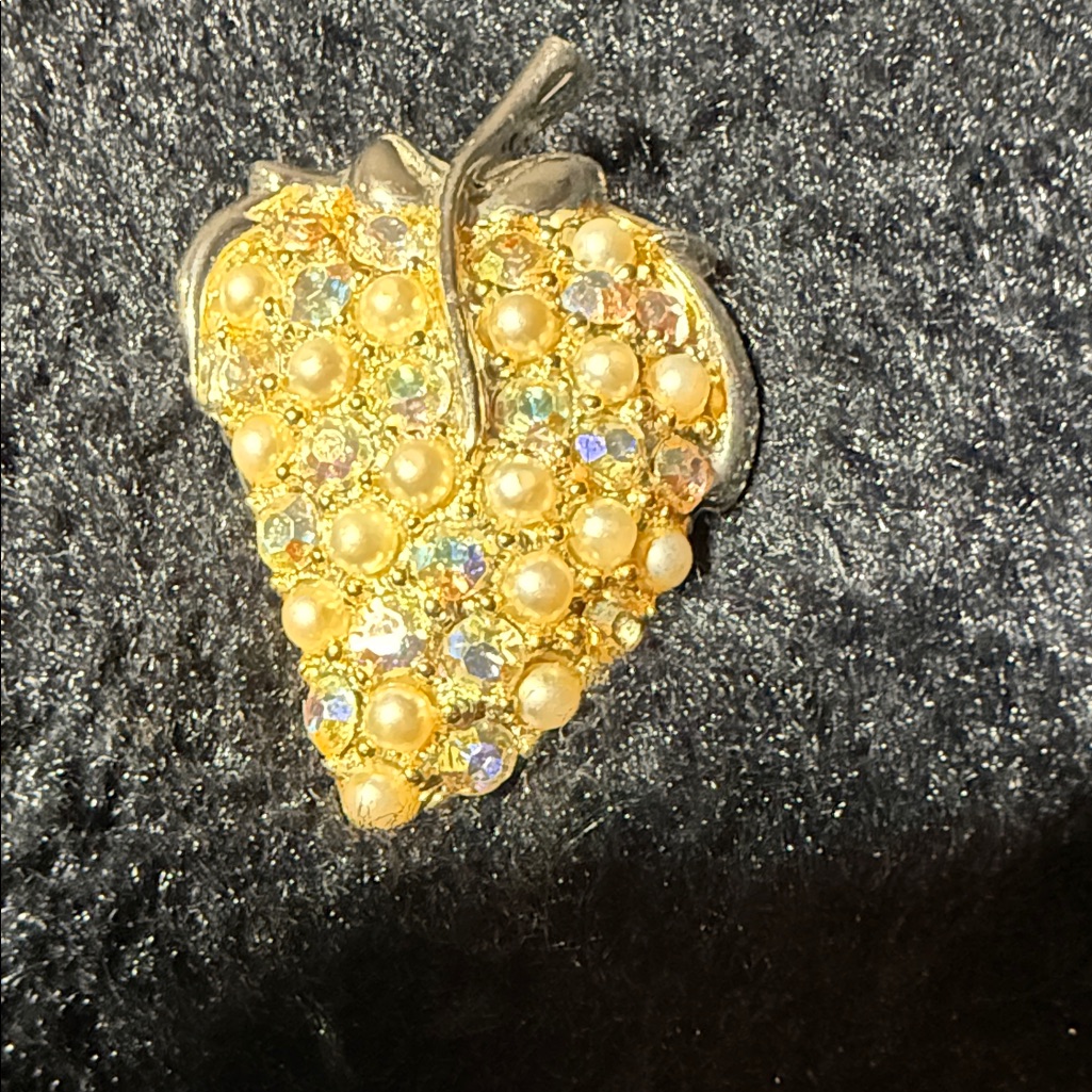 Elegant Gold And Silver Strawberry Brooch
